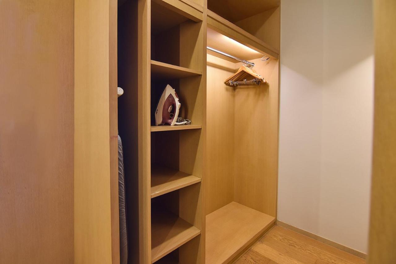 A Lux & Spacious Apt For 4 In Klcc * Kuala Lumpur